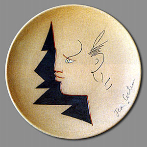 Keramik Objekte von Jean Cocteau in der Regio-Galerie - PROFIL ROUGE PROFIL 1962